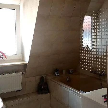 Entire 2-room In South