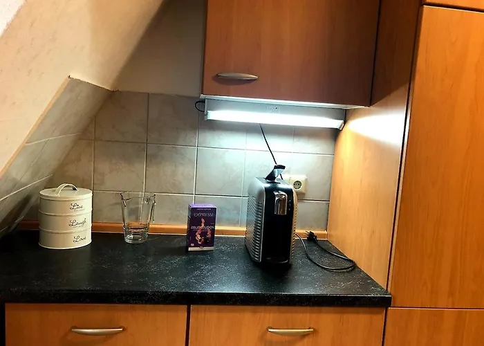 Entire 2-room In South